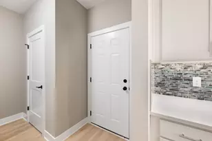 4530 Bryant Ave N, Minneapolis, MN 55412 - Photo 13