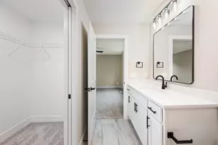 4530 Bryant Ave N, Minneapolis, MN 55412 - Photo 25
