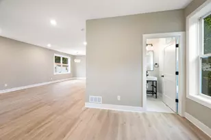4530 Bryant Ave N, Minneapolis, MN 55412 - Photo 7