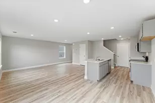 929 Stone Creek Dr., Jordan, MN 55352 - Photo 3