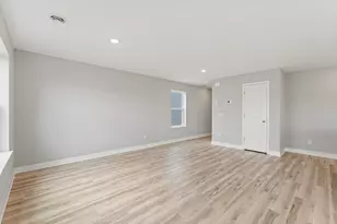 929 Stone Creek Dr., Jordan, MN 55352 - Photo 5
