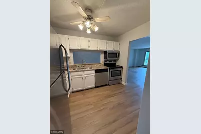 10511 Cedar Lake Road #309, Minnetonka, MN 55305 - Photo 3