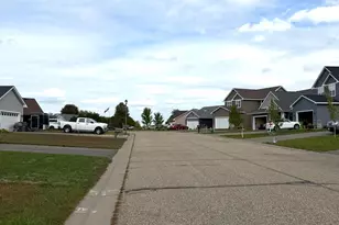 1825 Cypress Trail, New Richmond, WI 54017 - Photo 33