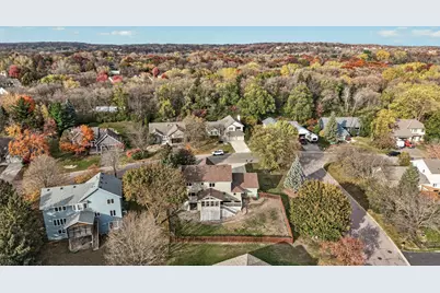13915 Duluth Drive, Apple Valley, MN 55124 - Photo 37