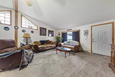 82090 State Highway 251, Austin, MN 56045 - Photo 7