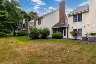 11106 Oregon Ave S, Bloomington, MN 55438 - Photo 25
