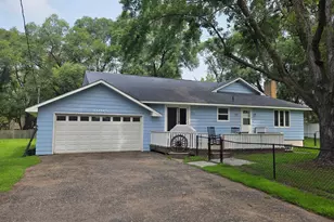 1005 Golf Course Rd, Monticello, MN 55362 - Photo 1