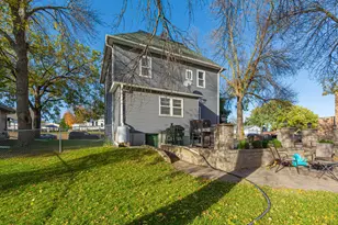 212 Boulevard Ave NE, Montgomery, MN 56069 - Photo 9
