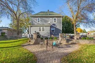 212 Boulevard Ave NE, Montgomery, MN 56069 - Photo 7