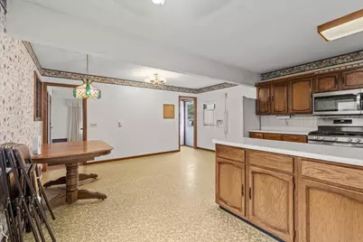 823 Oakwood Drive, Anoka, MN 55303 - Photo 13