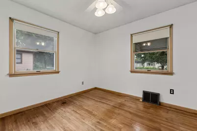 823 Oakwood Drive, Anoka, MN 55303 - Photo 7
