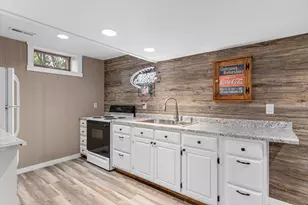 653 Deerwood Dr, Hudson, WI 54016 - Photo 23