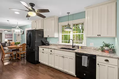653 Deerwood Drive, Hudson, WI 54016 - Photo 7