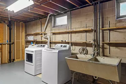 7001 Grimes Avenue N, Brooklyn Center, MN 55429 - Photo 41