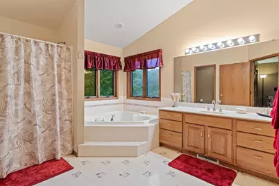 408 Johnson Drive, Hudson, WI 54016 - Photo 17