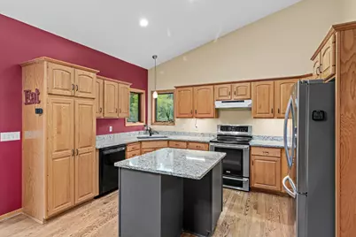 408 Johnson Drive, Hudson, WI 54016 - Photo 11