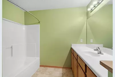 11212 Kinsley Street, Eden Prairie, MN 55344 - Photo 27
