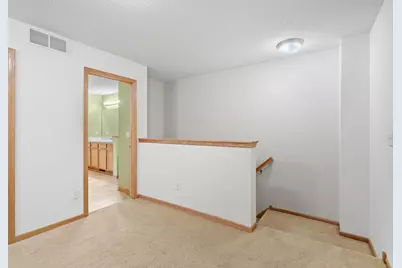 11212 Kinsley Street, Eden Prairie, MN 55344 - Photo 19