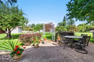 501 17th St E, Hastings, MN 55033 - Photo 25