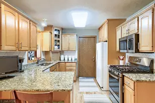 501 17th St E, Hastings, MN 55033 - Photo 7