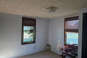 1008 15th Ave NE, Austin, MN 55912 - Photo 11