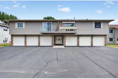 3276 Greenbrier Street #3276C, Vadnais Heights, MN 55127 - Photo 1