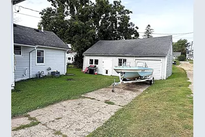 130 6th Street SW, Plainview, MN 55964 - Photo 3