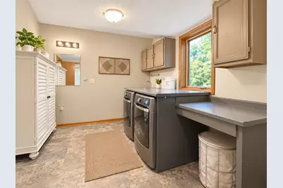 1405 Horseshoe Circle, Eagan, MN 55122 - Photo 15