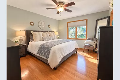 1405 Horseshoe Circle, Eagan, MN 55122 - Photo 9