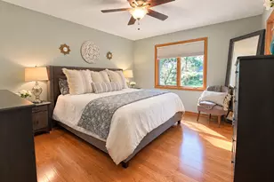 1405 Horseshoe Cir, Eagan, MN 55122 - Photo 9