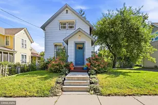 1221 1st St S, Stillwater, MN 55082 - Photo 1