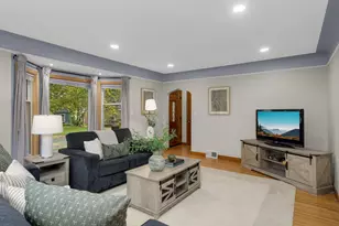 1154 Cherokee Ave, West Saint Paul, MN 55118 - Photo 9