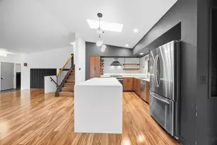 10280 Amsden Way, Eden Prairie, MN 55347 - Photo 9