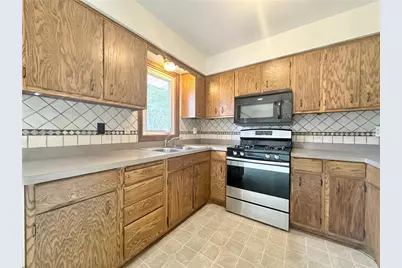 244 Stardust Boulevard, Circle Pines, MN 55014 - Photo 9