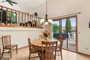 720 Sierra Trail, Chanhassen, MN 55317 - Photo 5