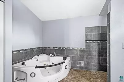 1002 Martha Street, Duluth, MN 55805 - Photo 31