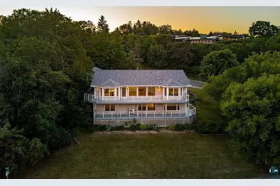 1002 Martha Street, Duluth, MN 55805 - Photo 1