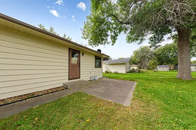 1530 Truman Avenue, Owatonna, MN 55060 - Photo 27
