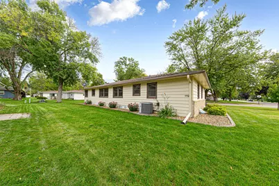 1530 Truman Avenue, Owatonna, MN 55060 - Photo 31