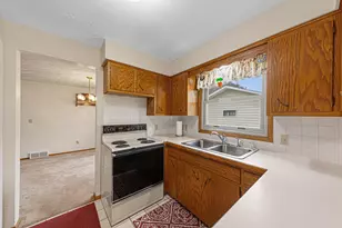 1530 Truman Ave, Owatonna, MN 55060 - Photo 13