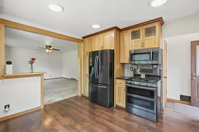 2145 County Road E E, White Bear Lake, MN 55110 - Photo 5
