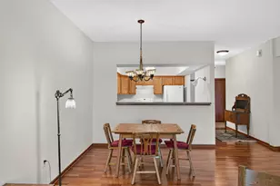 1101 Barclay St, Saint Paul, MN 55106 - Photo 11