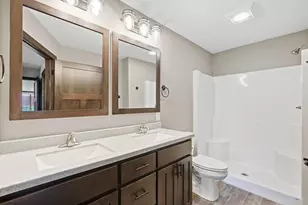 247 Cedar St, Baldwin, WI 54002 - Photo 11