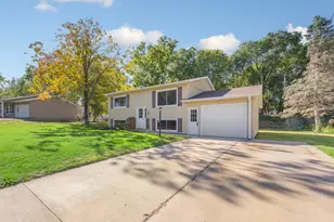 600 Ladonna Ln, Faribault, MN 55021 - Photo 33