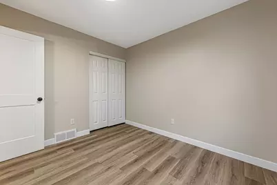 600 Ladonna Lane, Faribault, MN 55021 - Photo 19
