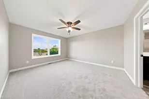 3278 Lakewood Trl, Woodbury, MN 55129 - Photo 19