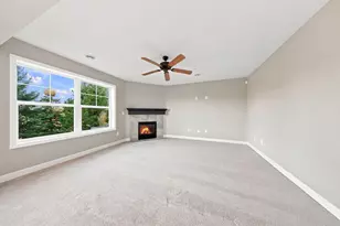 3278 Lakewood Trl, Woodbury, MN 55129 - Photo 3