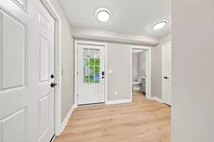 3278 Lakewood Trl, Woodbury, MN 55129 - Photo 11