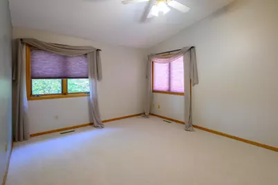 901 Southcross Drive E, Burnsville, MN 55306 - Photo 19