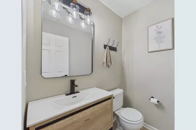 1240 County Road D E #3, Maplewood, MN 55109 - Photo 9